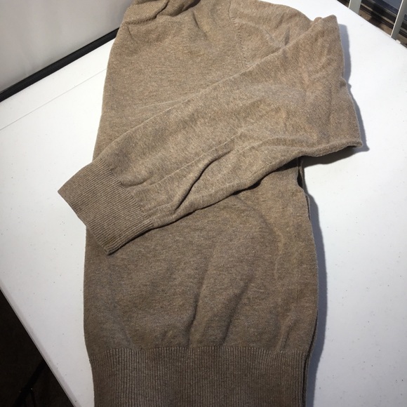 Gap V Neck Cotton Blend Sweater (B) - Picture 4 of 6